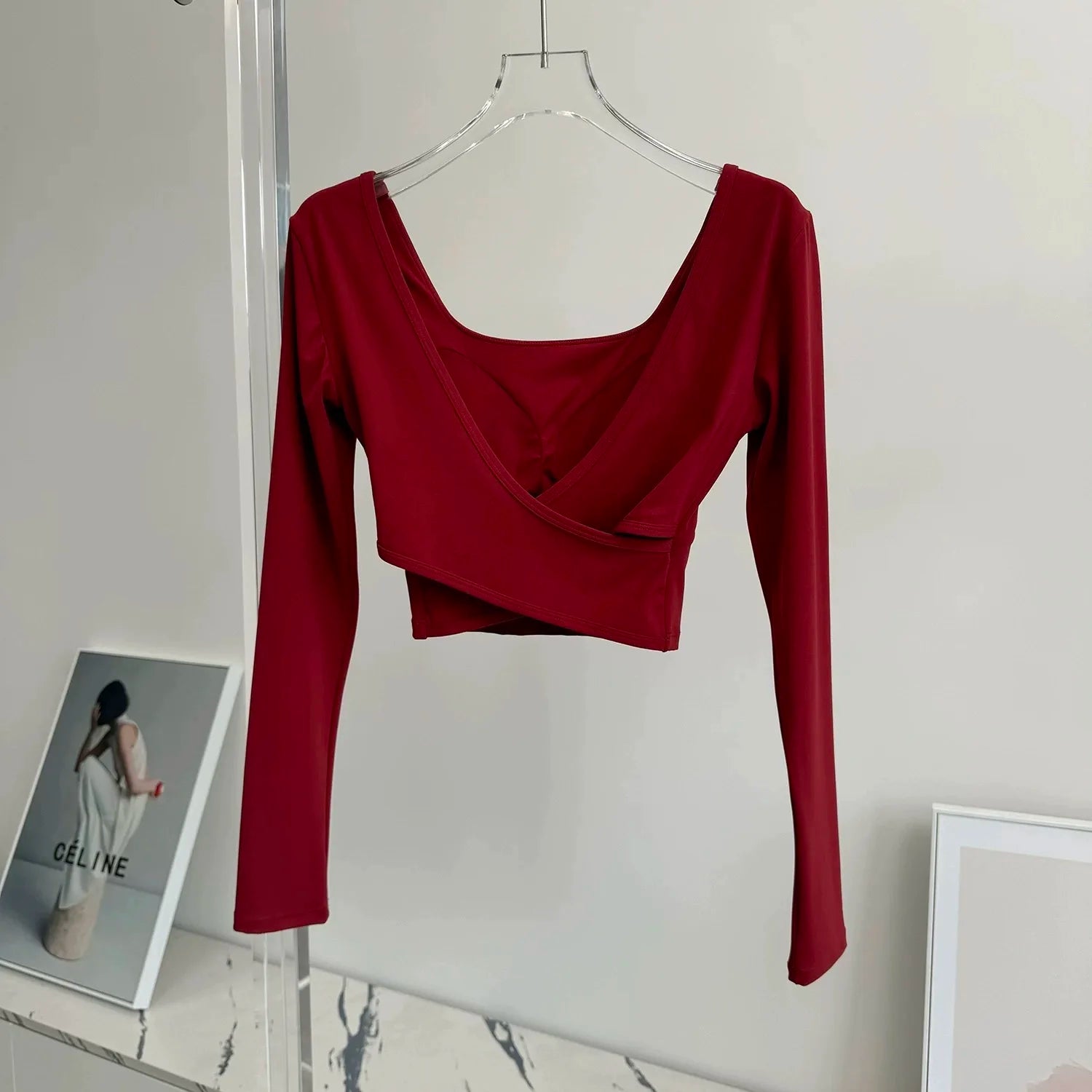 Tenue de yoga femme dos croisé